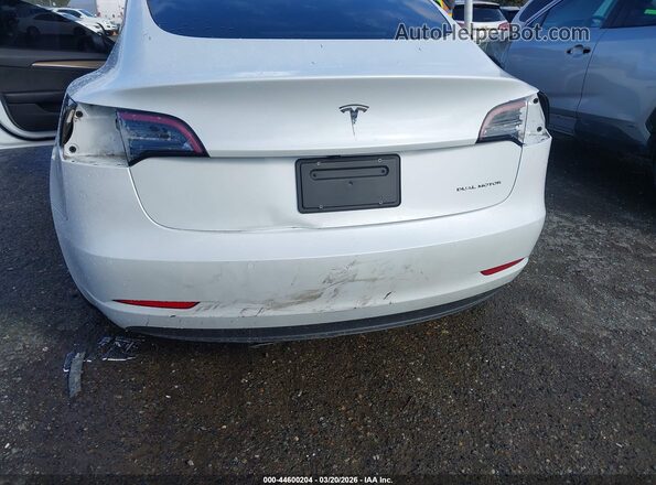 5YJ3E1EB5NF328294 2022 TESLA MODEL 3 White წინა ხედი