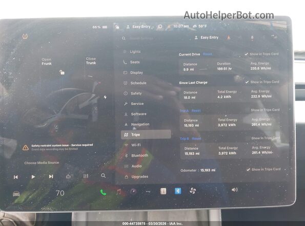 5YJ3E1EB5SF897979 2025 TESLA MODEL 3 Gray უკანა სავარძლების ხედი
