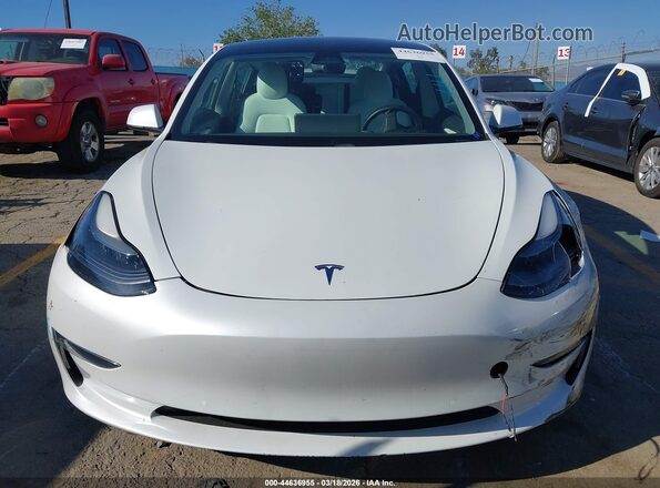 5YJ3E1EB6MF004303 2021 TESLA MODEL 3 White Вид панелі приладів