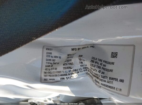 5YJ3E1EB6MF054540 2021 TESLA MODEL 3 Белый Вид подкапотного пространства