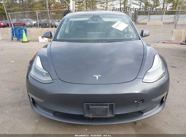 5YJ3E1EB7NF253629 2022 TESLA MODEL 3 Gray Dashboard view