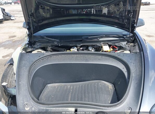 5YJ3E1EB7TF118440 2026 TESLA MODEL 3 Gray Rear view