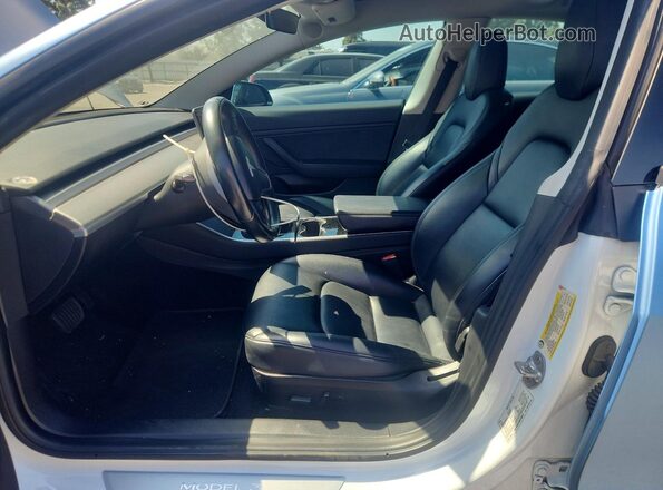 5YJ3E1EB8KF390221 2019 TESLA MODEL Blue 