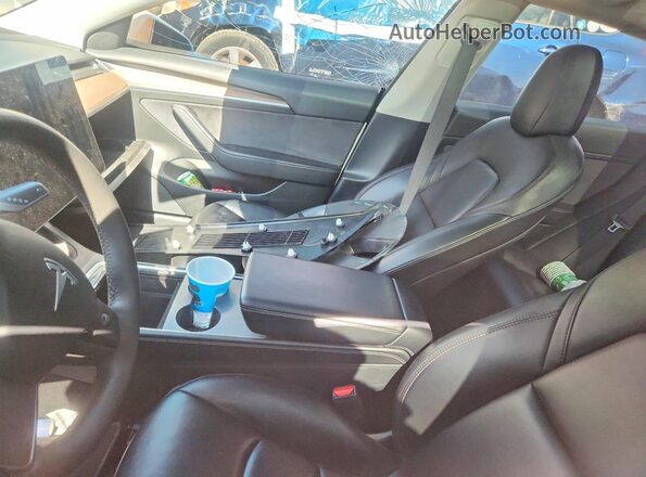 5YJ3E1EB8MF060954 2021 TESLA MODEL White 