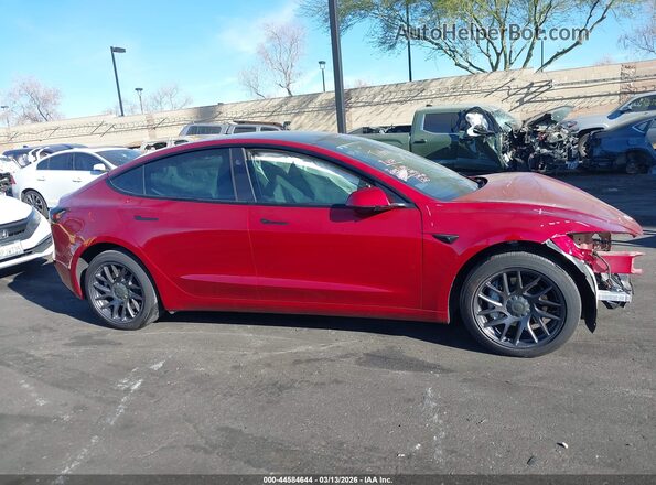 5YJ3E1EB8RF822168 2024 TESLA MODEL 3 Red Vista interior trasera