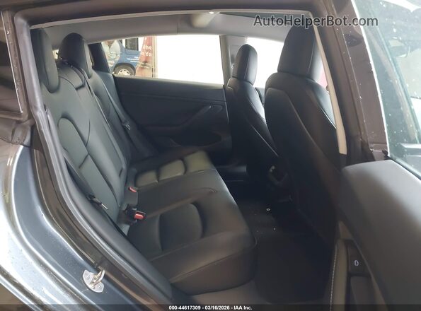 5YJ3E1EB9MF983539 2021 TESLA MODEL 3 Gray Widok naklejki z numerem VIN