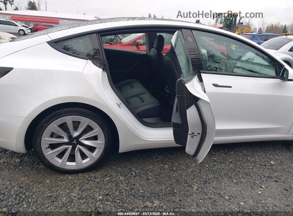 5YJ3E1EBXMF073964 2021 TESLA MODEL 3 White Widok naklejki z numerem VIN