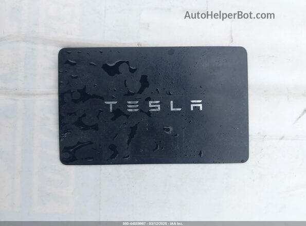5YJ3E1EBXMF073964 2021 TESLA MODEL 3 White Widok deski rozdzielczej