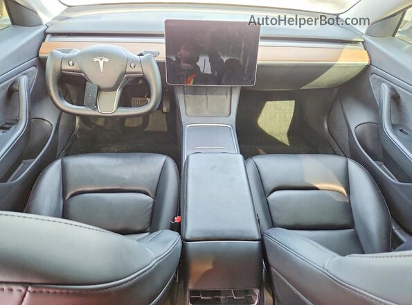 5YJ3E1EBXMF902077 2021 TESLA MODEL White Widok deski rozdzielczej