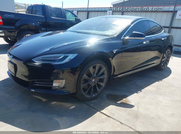 5YJSA1E22LF370555 2020 TESLA MODEL S Black Vista tres cuartos delantera izquierda