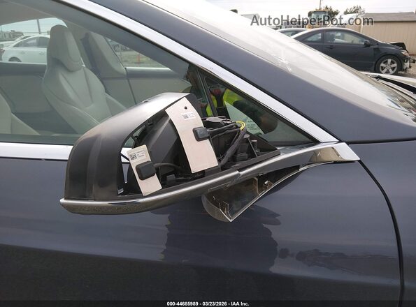 5YJSA1E28KF304039 2019 TESLA MODEL S Light Blue 