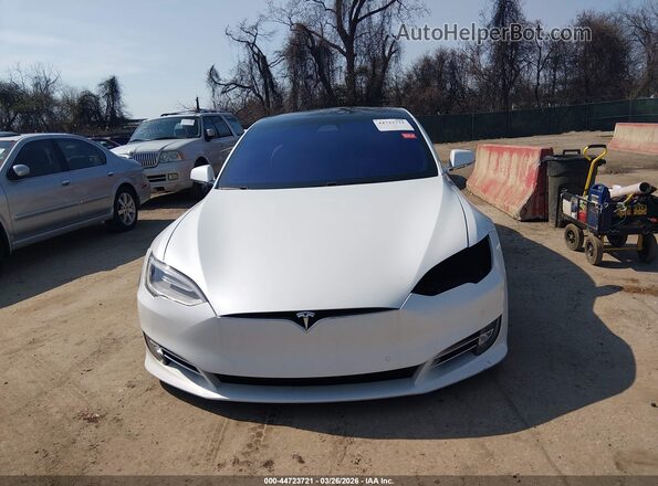 5YJSA1E28LF413246 2020 TESLA MODEL S White Vista interior trasera