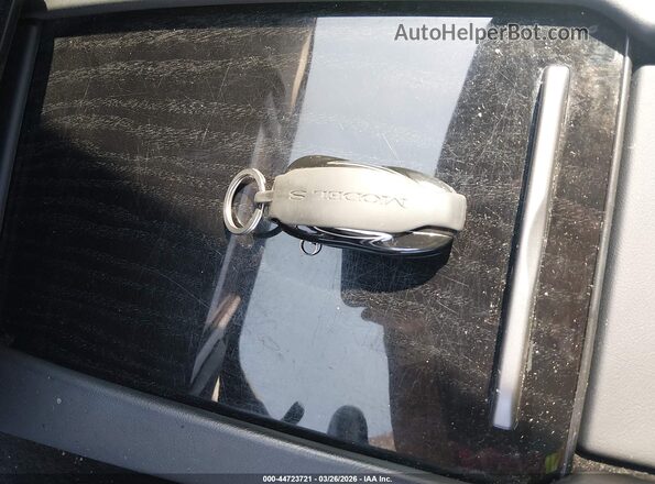 5YJSA1E28LF413246 2020 TESLA MODEL S White Vista del salpicadero