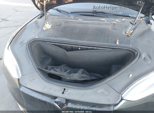 5YJSA1E29LF396845 2020 TESLA MODEL S Black Widok z tyłu