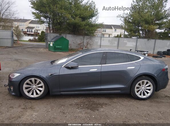 5YJSA1E2XGF167869 2016 TESLA MODEL S Gray Widok wnętrza 360 stopni