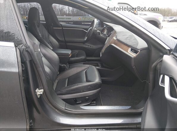 5YJSA1E2XGF167869 2016 TESLA MODEL S Gray Widok wnętrza z przodu
