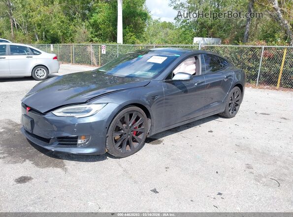 5YJSA1E45LF370163 2020 TESLA MODEL S Gray Vista tres cuartos delantera izquierda