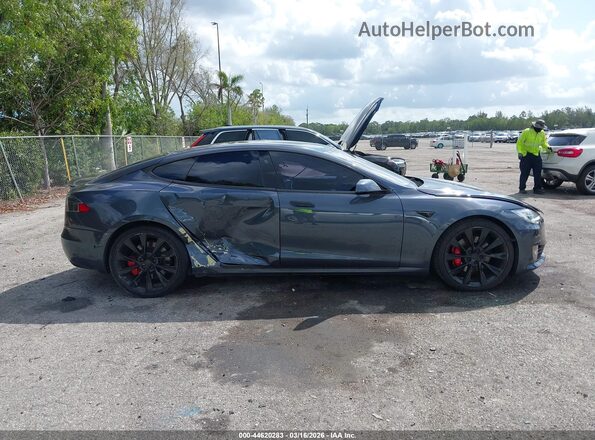 5YJSA1E45LF370163 2020 TESLA MODEL S Gray Vista del cuadro de instrumentos