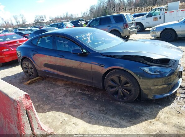 5YJSA1E51RF545896 2024 TESLA MODEL S Gray Rear interior view
