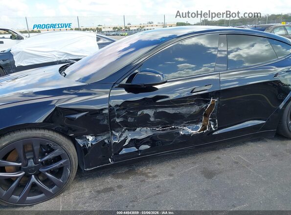 5YJSA1E56NF476942 2022 TESLA MODEL S Черный Вид спереди