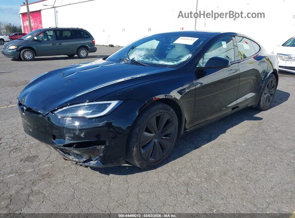 5YJSA1E57RF534644 2024 TESLA MODEL S Black Przód lewy