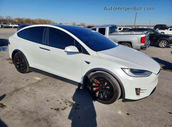 5YJXCBE25LF239058 2020 TESLA MODEL White Przód prawy