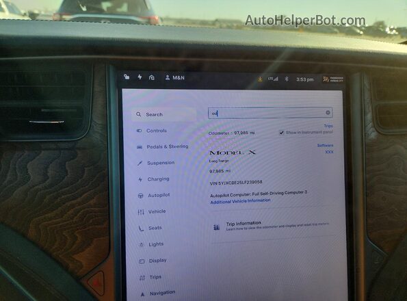 5YJXCBE25LF239058 2020 TESLA MODEL White Widok zestawu wskaźników