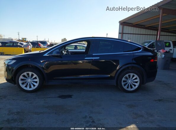 5YJXCDE24GF030346 2016 TESLA MODEL X Черный 