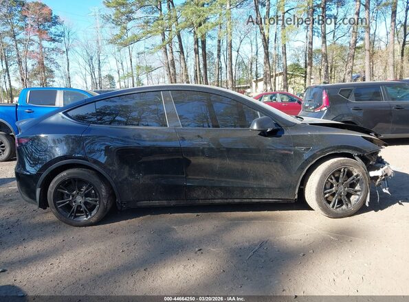 5YJYGAEE2MF254566 2021 TESLA MODEL Y Black Rear interior view