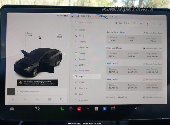 5YJYGAEE2MF254566 2021 TESLA MODEL Y Black Rear seats view