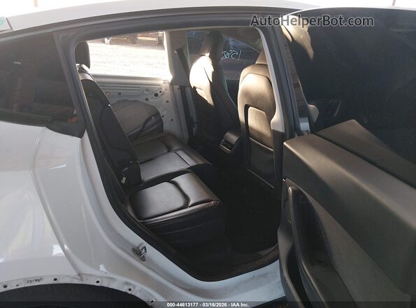 5YJYGAEE9MF158899 2021 TESLA MODEL Y White VIN კოდის სტიკერის ხედი