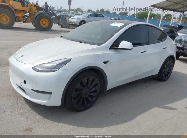 5YJYGDEE0MF068638 2021 TESLA MODEL Y Белый Передняя левая четверть