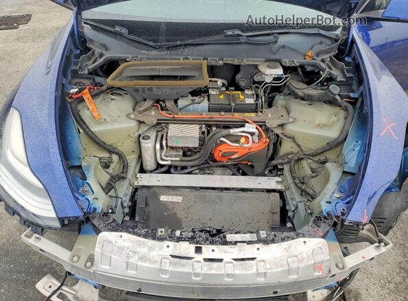 5YJYGDEE1MF070530 2021 TESLA MODEL Blue Rear interior view