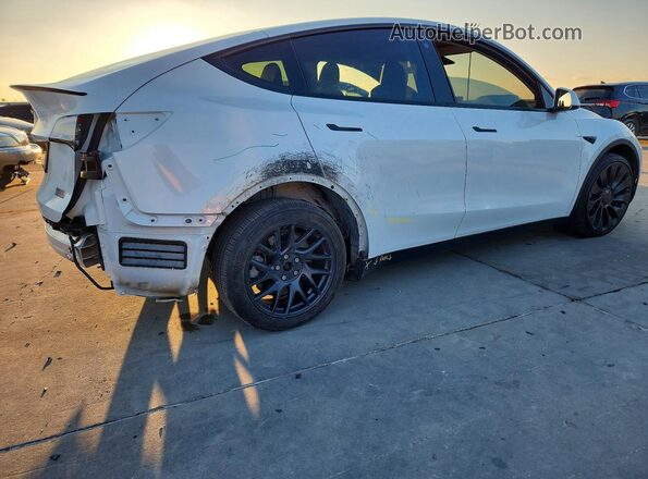 5YJYGDEE1MF077560 2021 TESLA MODEL White Հետևի աջ