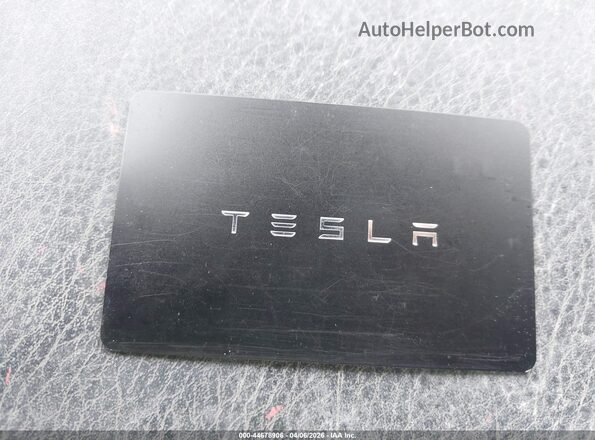5YJYGDEE3MF300522 2021 TESLA MODEL Y Black Առջևի վահանակի տեսք