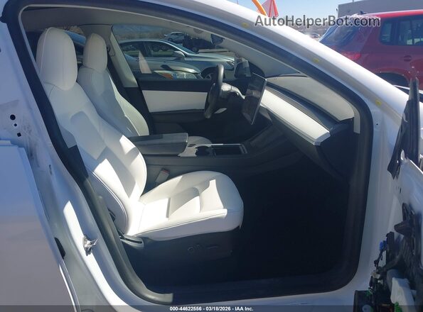 5YJYGDEE4MF151859 2021 TESLA MODEL Y White Սալոնի դիմացի տեսք