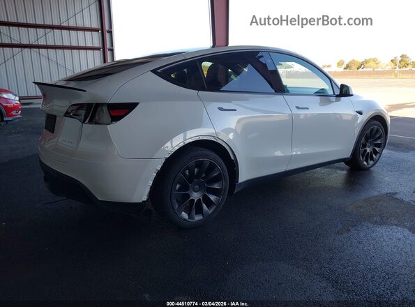 5YJYGDEE4MF231520 2021 TESLA MODEL Y White Tył prawy