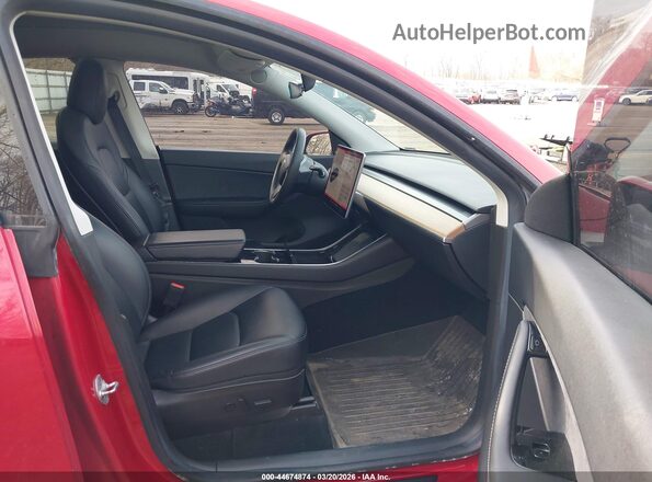 5YJYGDEE5LF035052 2020 TESLA MODEL Y Красный Вид салона спереди
