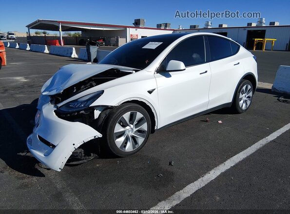 5YJYGDEE5MF138635 2021 TESLA MODEL Y White Front left