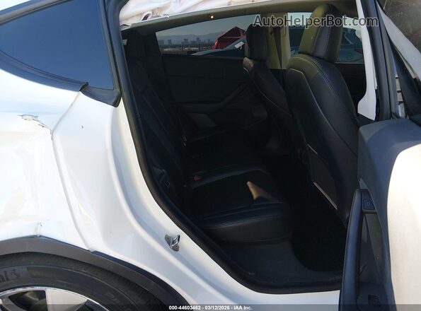 5YJYGDEE5MF138635 2021 TESLA MODEL Y White VIN sticker view