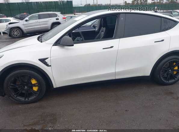 5YJYGDEE5MF185082 2021 TESLA MODEL Y White Панорамний вид салону 360°