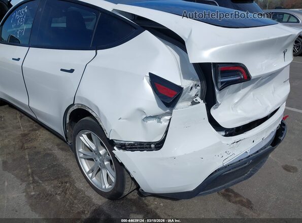 5YJYGDEE5MF204830 2021 TESLA MODEL Y White 