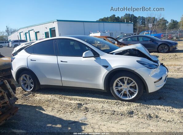 5YJYGDEE5MF204830 2021 TESLA MODEL Y White Սալոնի հետևի տեսք