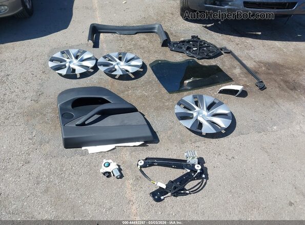 5YJYGDEE5MF281228 2021 TESLA MODEL Y White Առջևի վահանակի տեսք