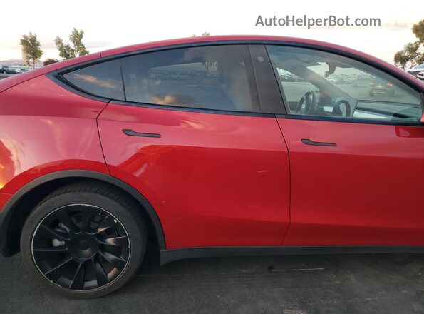5YJYGDEE6MF102856 2021 TESLA MODEL Burgundy Vista de los asientos traseros