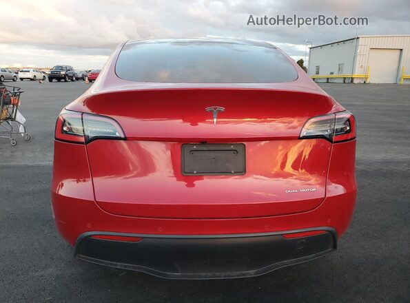 5YJYGDEE6MF102856 2021 TESLA MODEL Burgundy Vista trasera
