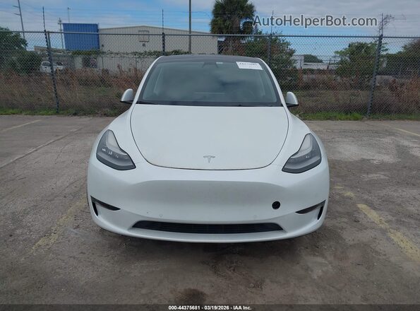 5YJYGDEE6MF263224 2021 TESLA MODEL Y White Vista del salpicadero