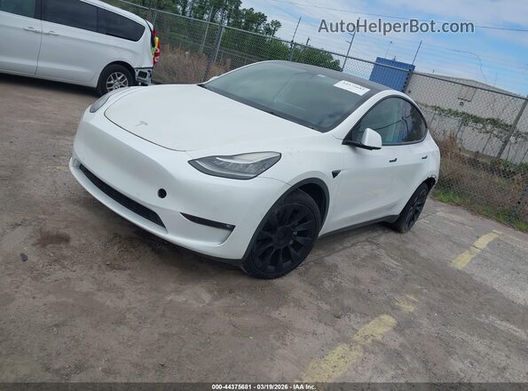5YJYGDEE6MF263224 2021 TESLA MODEL Y White Vista tres cuartos delantera izquierda