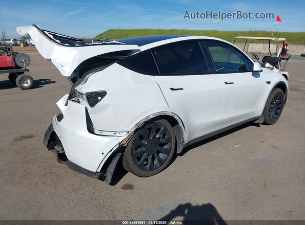 5YJYGDEE6MF275924 2021 TESLA MODEL Y White Задня права чверть