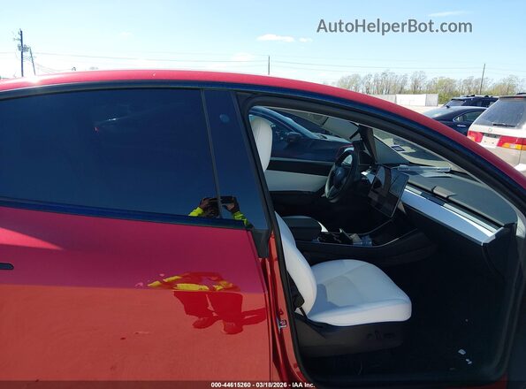 5YJYGDEE9LF044708 2020 TESLA MODEL Y Red Vista interior delantera